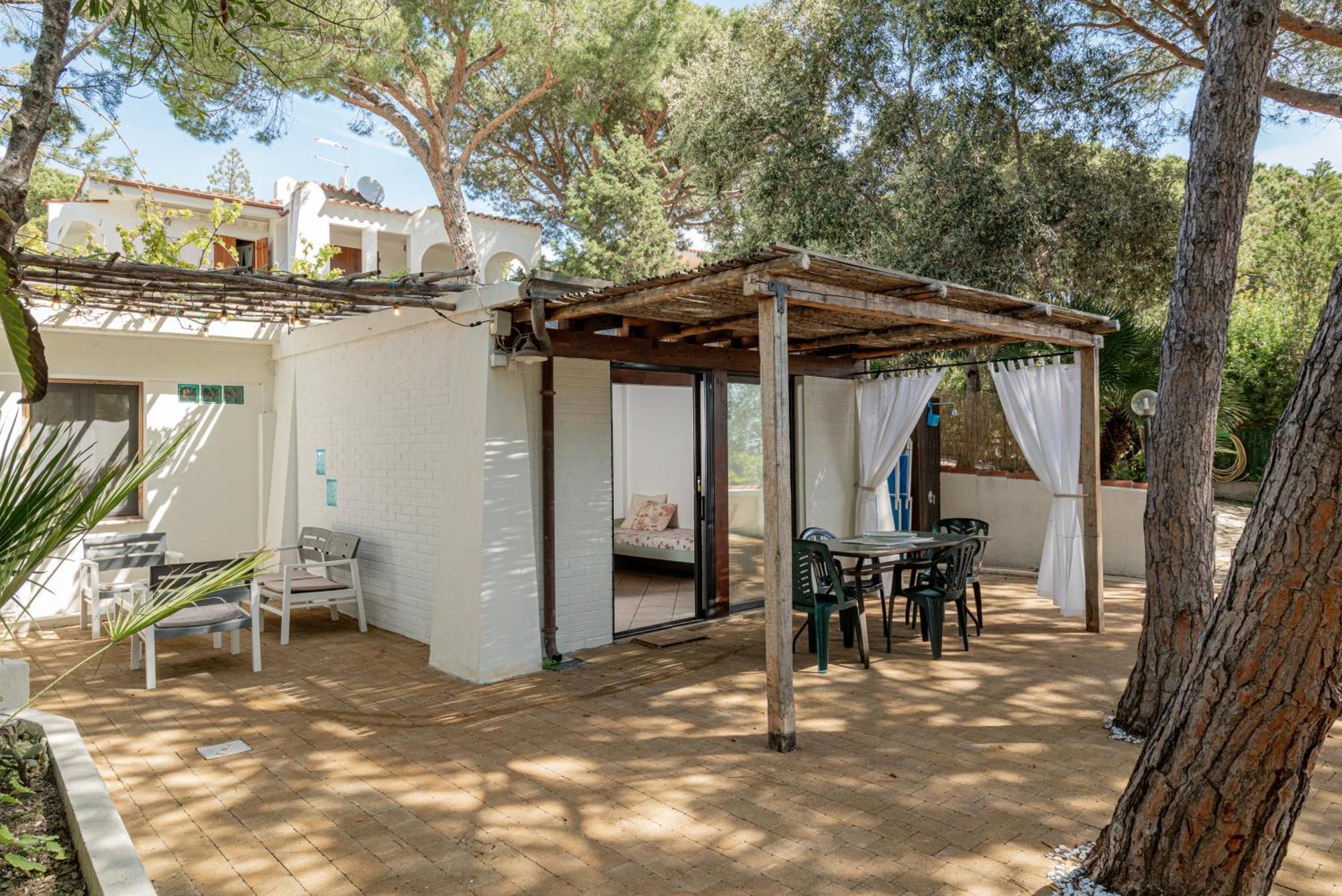 Casa Donatella, In Riva Al Mare! Villa Cala Liberotto Bagian luar foto